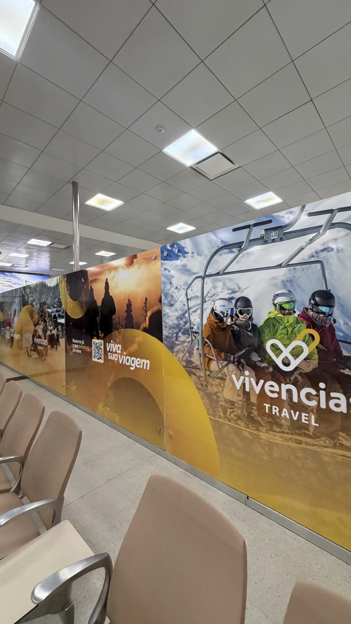 Equipo de Vivencias Travel en el Aeropuerto de Bariloche