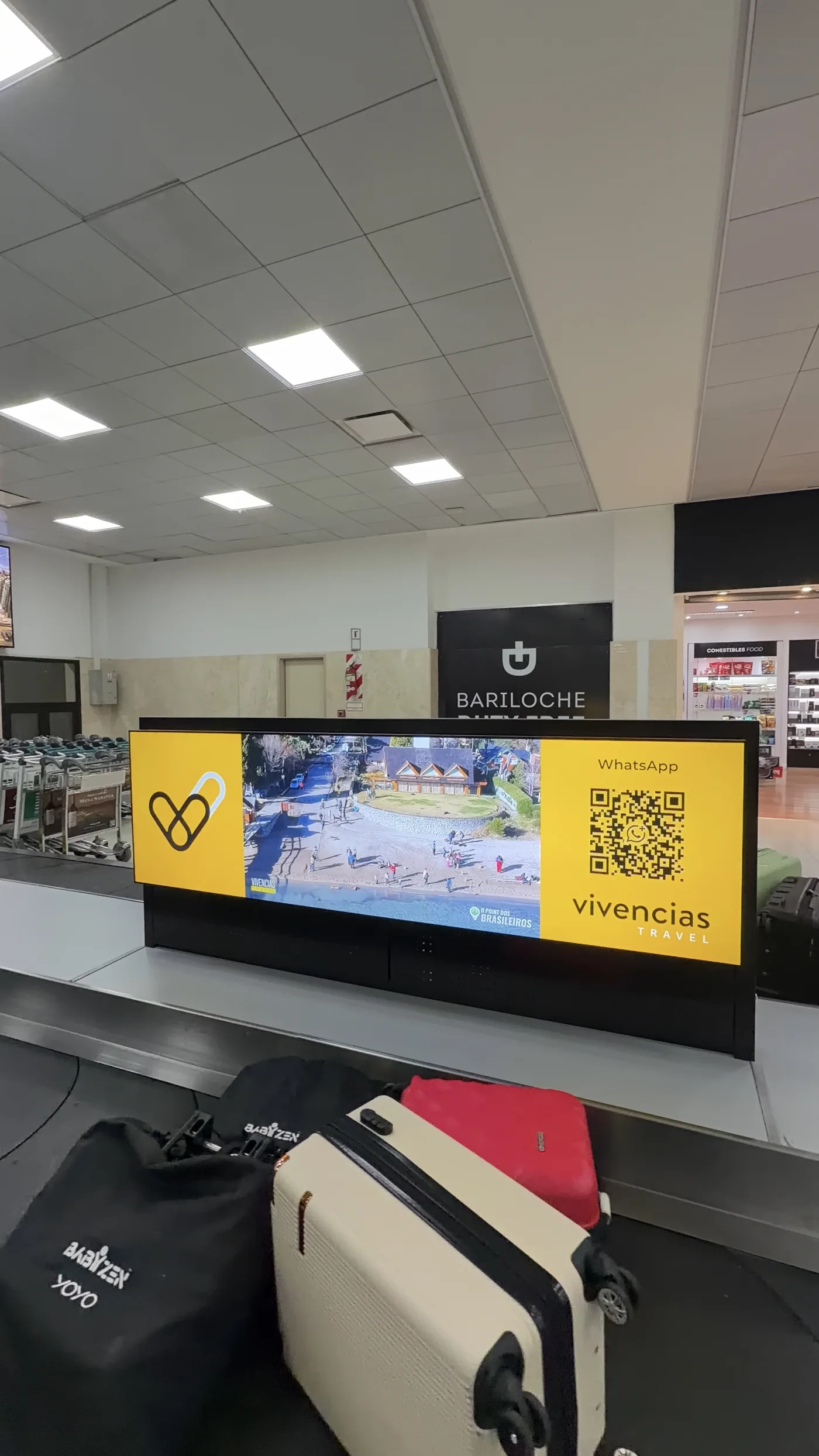 Recepción de Vivencias Travel en el Aeropuerto de Bariloche