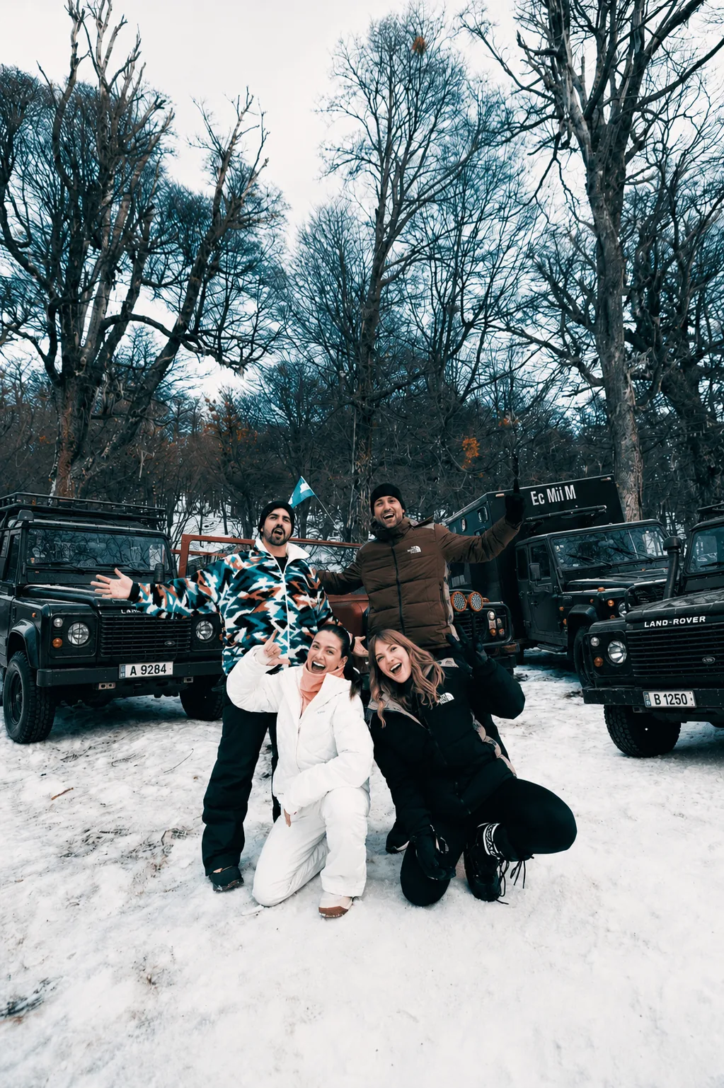 Equipo de Vivencias Travel en una salida en la nieve